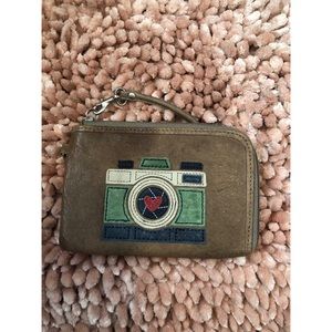 Fossil clutch